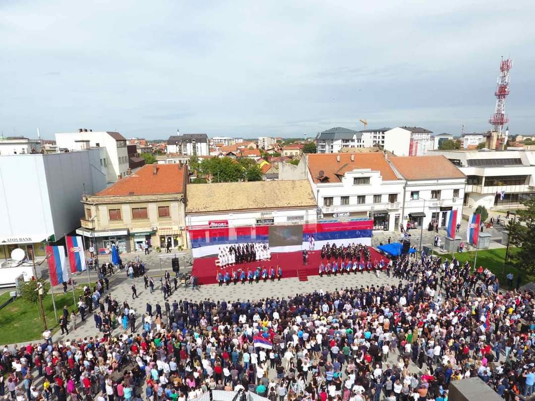 Srpska i Srbija obilježile Dan srpskog jedinstva (FOTO) 