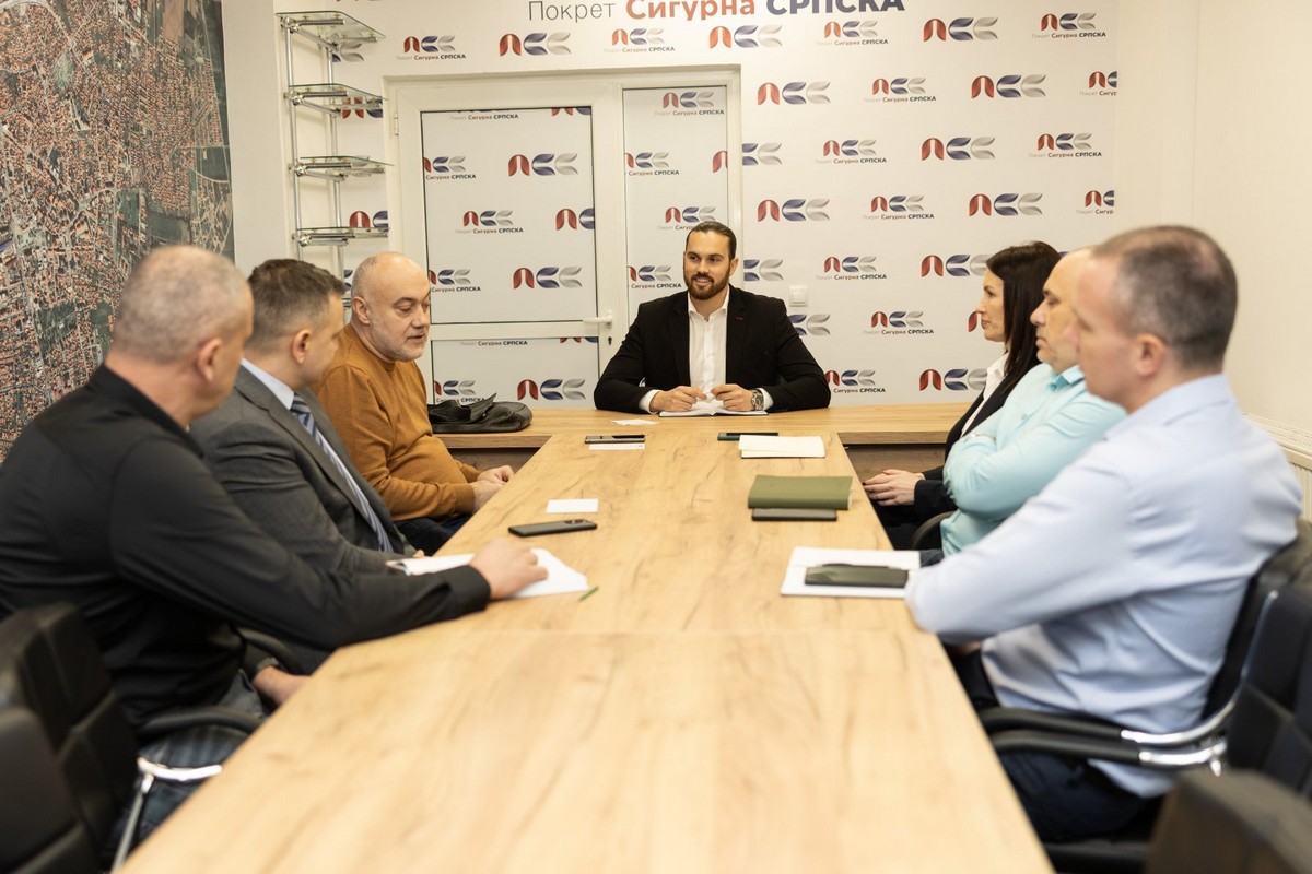 Bijeljinski Pokret Sigurna Srpska podržao ekološku akciju Ljubiše Petrovića (FOTO)