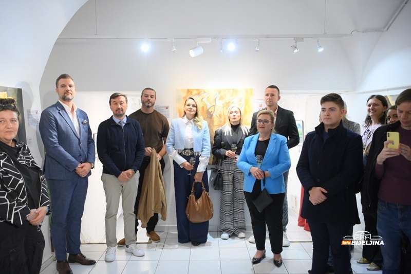 Podrška za djecu u Bijeljini: Natalija Cimeša i Dejan Čabrilo izložili djela u Beču (FOTO)