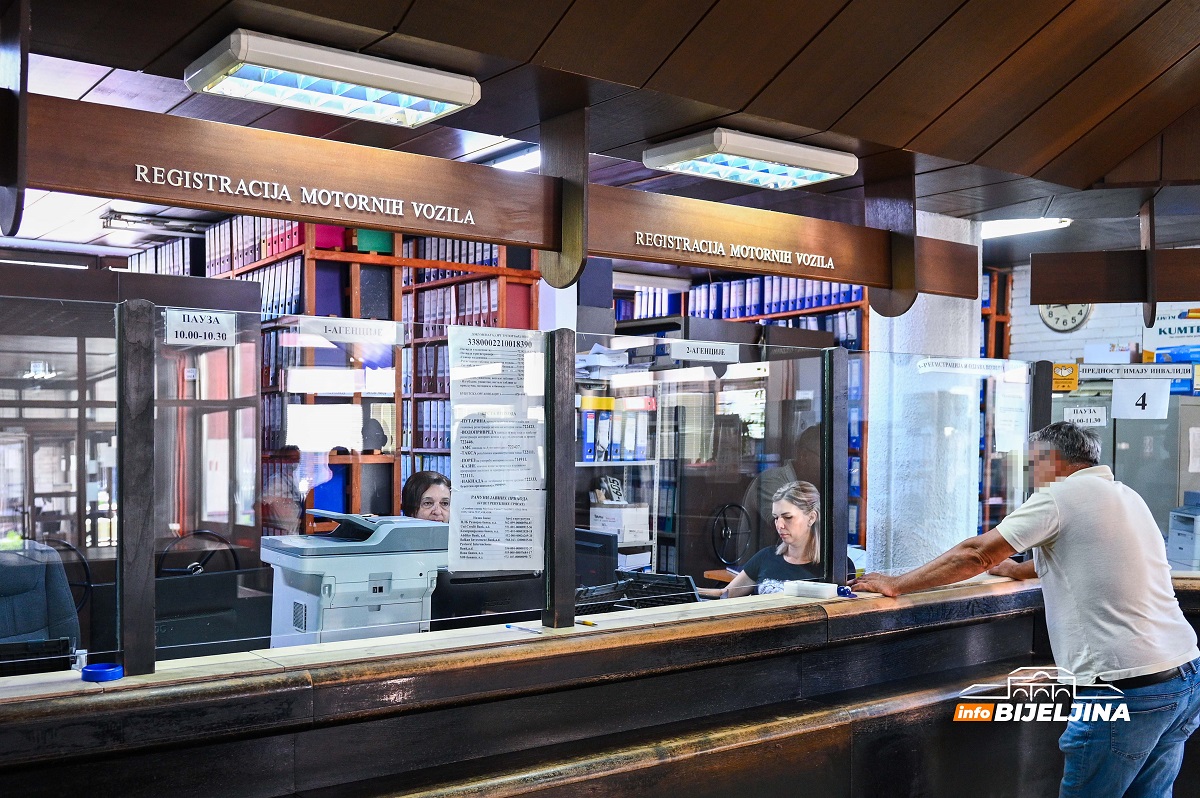 Šta koči jeftinije registracije vozila u Republici Srpskoj