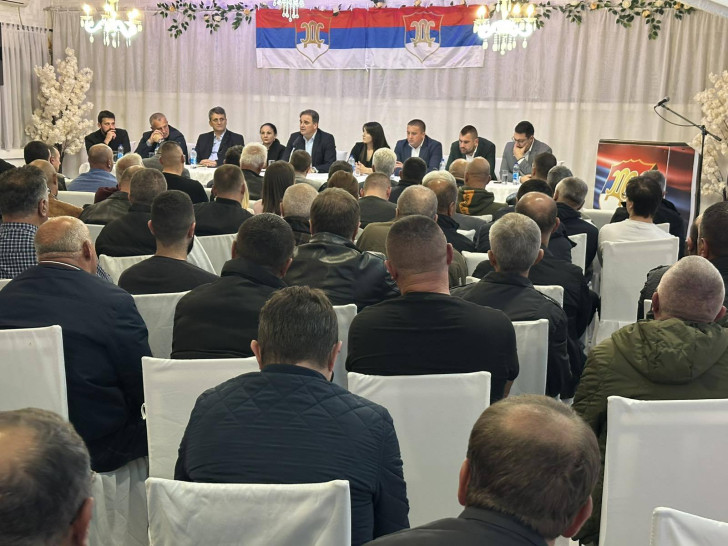 SDS Gacko: Ne mijenjamo dresove