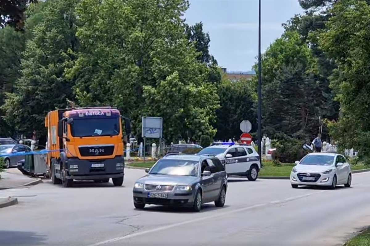 Mediji: Beba pronađena u kontejneru u Bugojnu bila živa