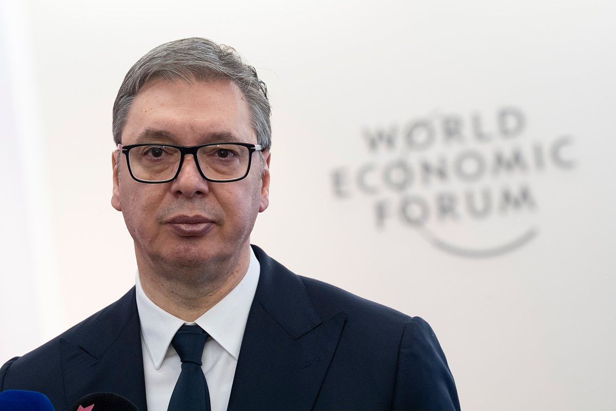 Vučić poručuje iz Davosa: Od sutra se istorija piše drugačije
