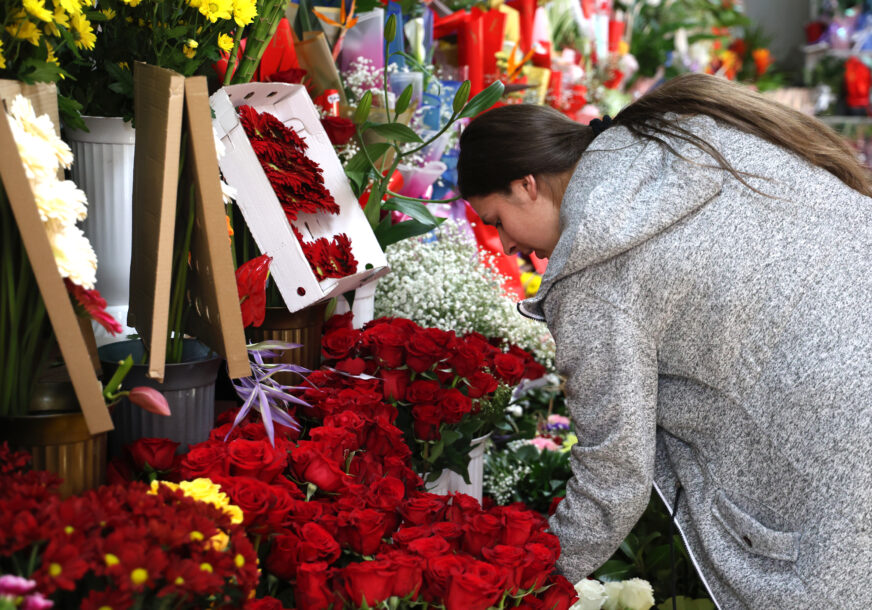 Ovaj cvijet nikako NE POKLANJAJTE ŽENAMA za 8. mart