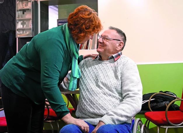 Sa 17 godina ostao invalid, pa na rehabilitaciji upoznao svoju najveću ljubav: Filmska LJUBAVNA PRIČA Save i Sneže