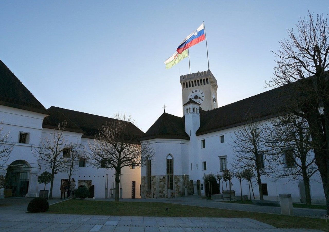 Slovenija ukinula skoro sve mjere