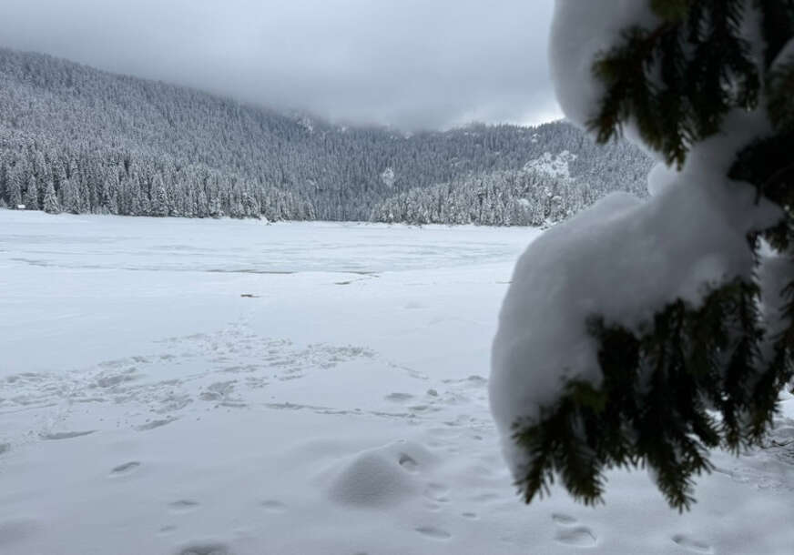 ZIMSKA IDILA U APRILU Snijeg prekrio Zlatibor i Kopaonik