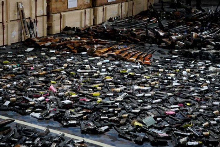 Policiji u Srbiji predato više od 13.500 komada ilegalnog oružja
