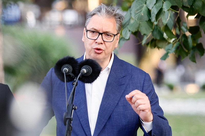 Vučić: Snažno ćemo reagovati zbog hapšenja Popovića