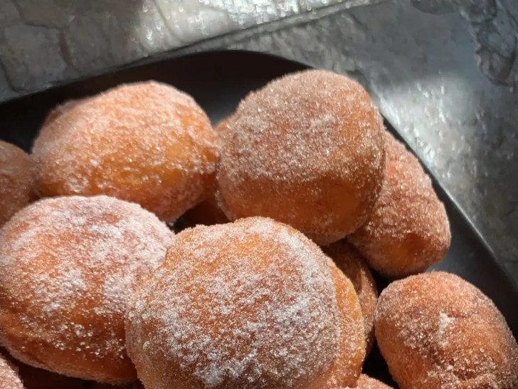 Naše bake su uvijek dodavale jedan tajni sastojak u tijesto za krofne