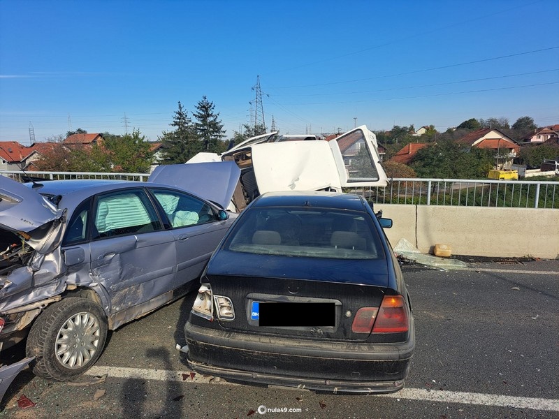 Brčko: Normalizovan saobraćaj nakon udesa (FOTO)