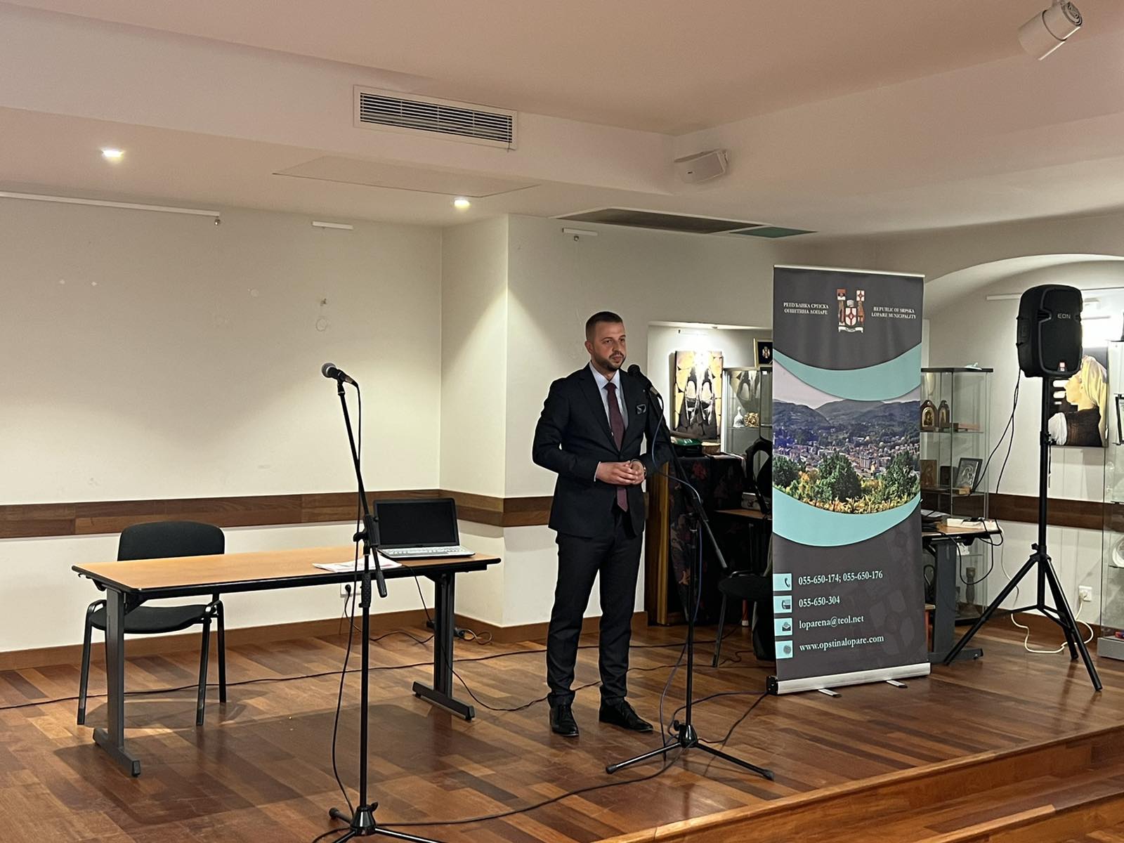 Nešković predstavio opštinu Lopare na manifestaciji „Dani Srbije i srpske kulture“ u Parizu