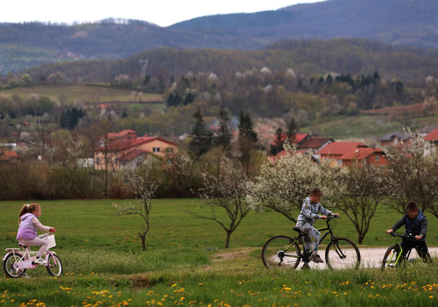 Za roditelje u Srpskoj sada su ovo NAJOMILJENIJA IMENA za djevojčice i dječake