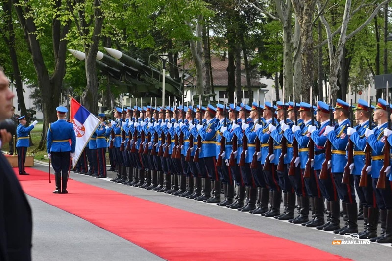 Rukovodstvo Republike Srpske u Beogradu na sastanku sa Vučićem