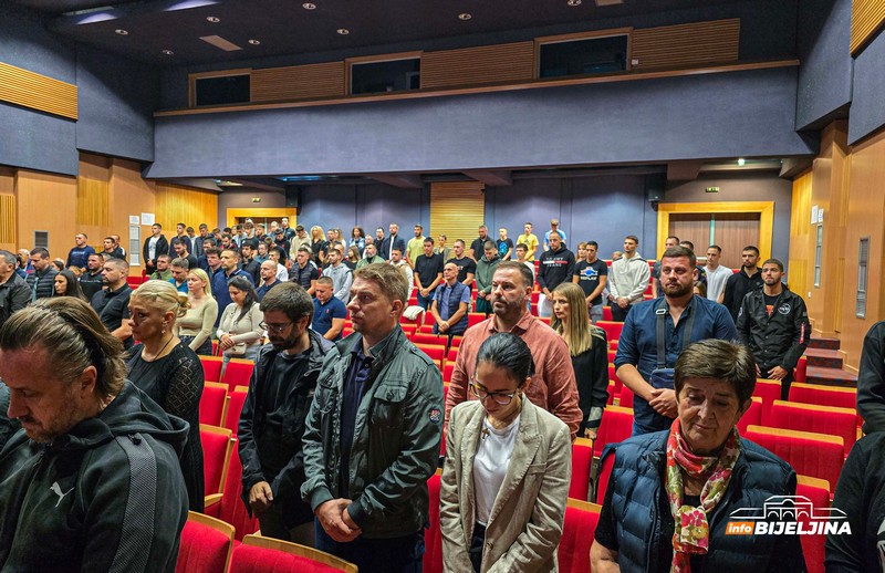 Sjećanje na Nebojšu Erkića: Otišao je najbolji od nas, pokazao je kako je biti pravi čovjek (FOTO)