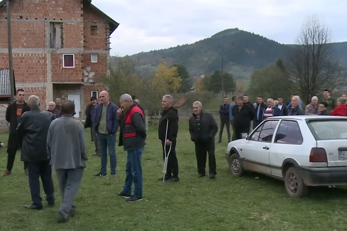 Protest mještana kod Pala: 