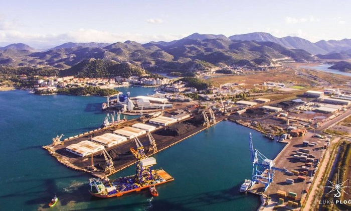 Stečaj Koksare iz Lukavca potresao Luku Ploče: Pad prihoda, milioni u igri i blokiran transport uglja