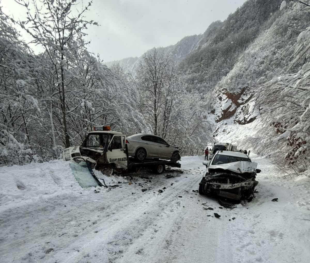 Saobraćaj normalizovan na putu Foča–Sarajevo nakon policijskog uviđaja saobraćajne nezgode /FOTO/