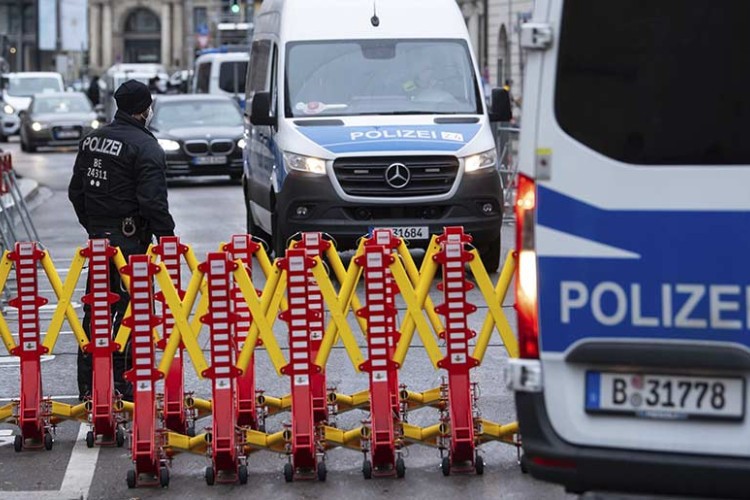 Državljani BiH osumnjičeni za krađu vozila vrijednih 1,5 miliona evra u Njemačkoj