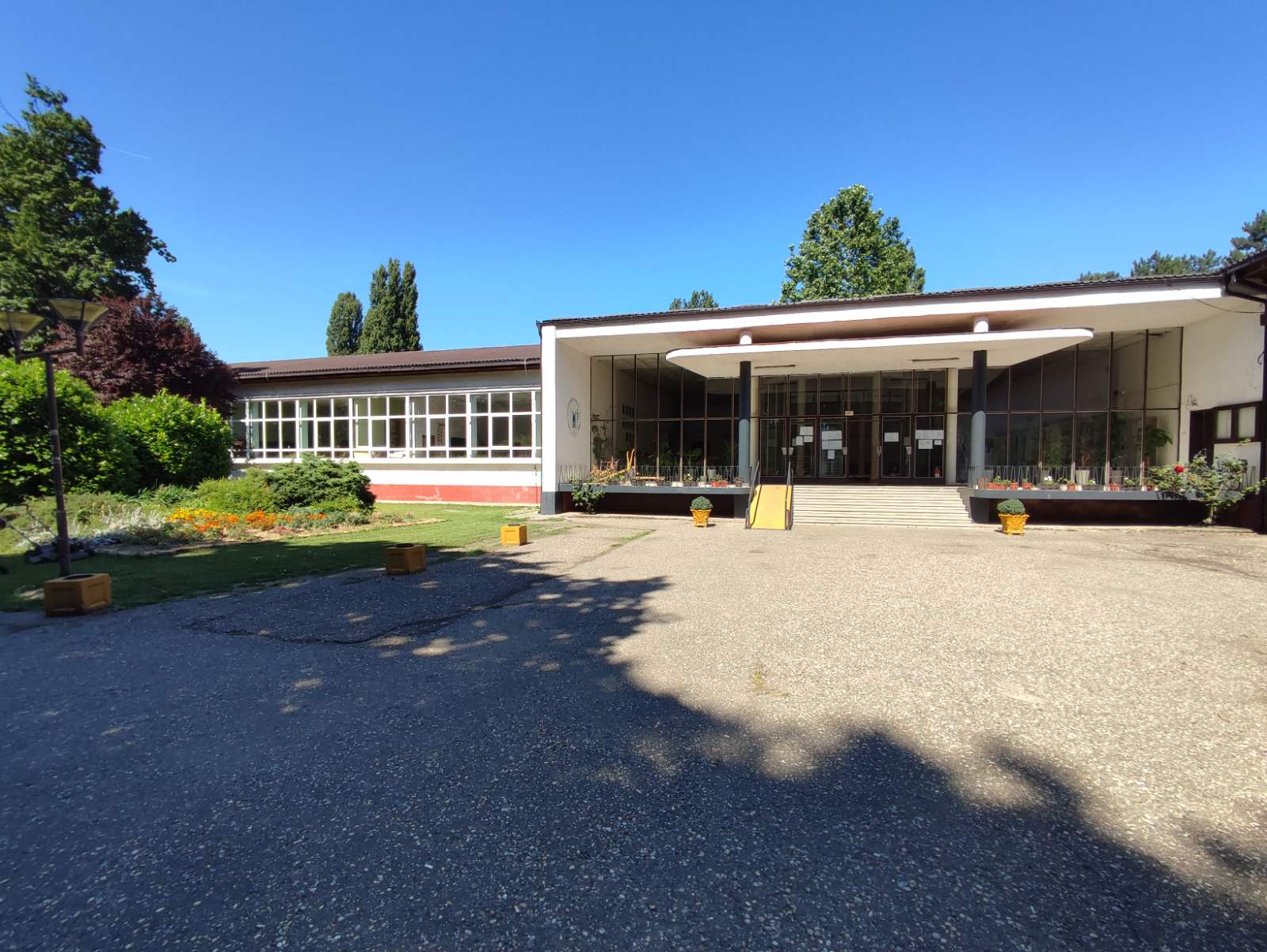  OKONČAN PRVI UPISNI ROK U BIJELJINSKIM SREDNJIM ŠKOLAMA: U Tehničkoj upisano čak 28 vukovaca (FOTO)