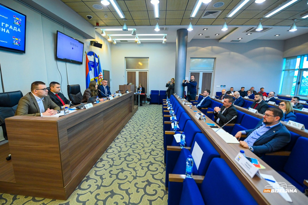 Skupština grada Bijeljina: Uduplati podsticaje za otkup pšenice, hitno isplatiti dugovanja (FOTO)