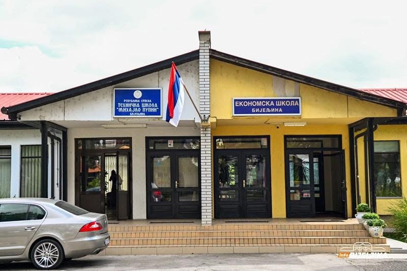 Srednje škole u Srpskoj upisale 9.119 đaka: Najpopularnija zanimanja ekonomista, gimnazijalac i mašinac