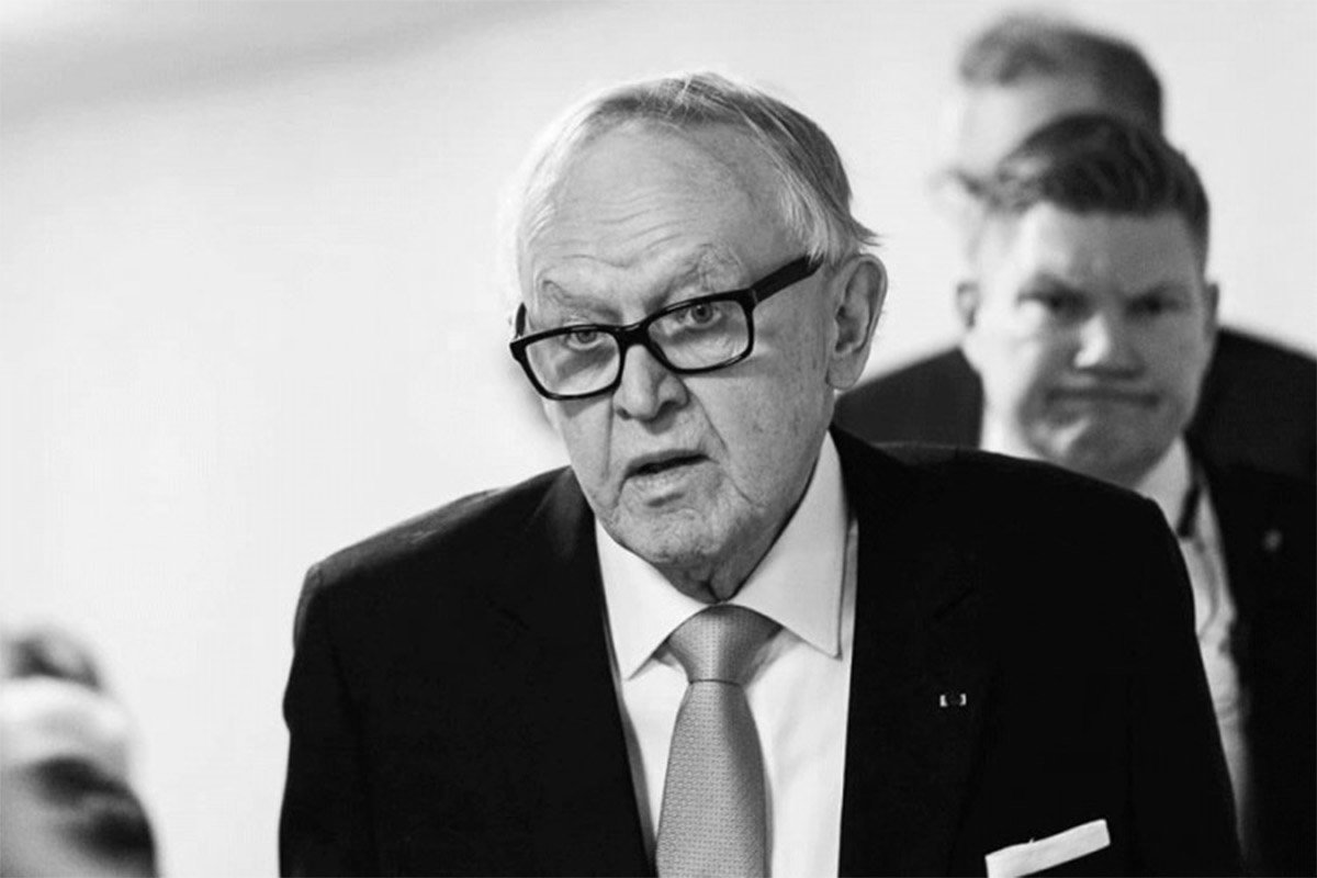 Preminuo Marti Ahtisari