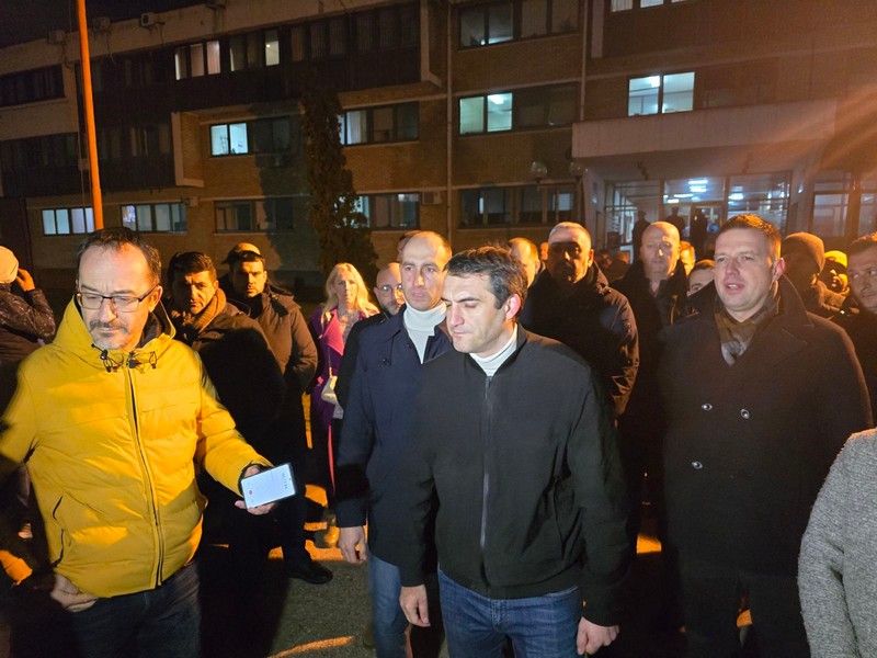 Bijeljina: Protest ispred zgrade policije (FOTO)