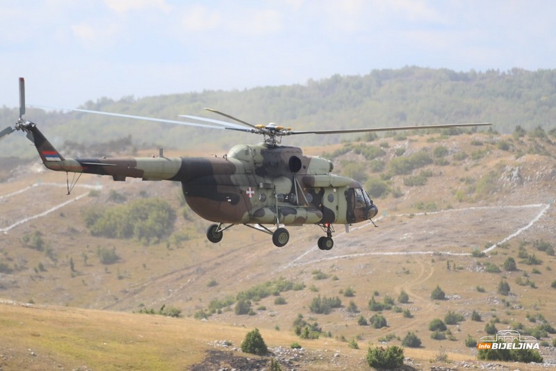 Dodik čestitao vojnicima: Srbija i srpski narod mogu biti zadovoljni (FOTO)