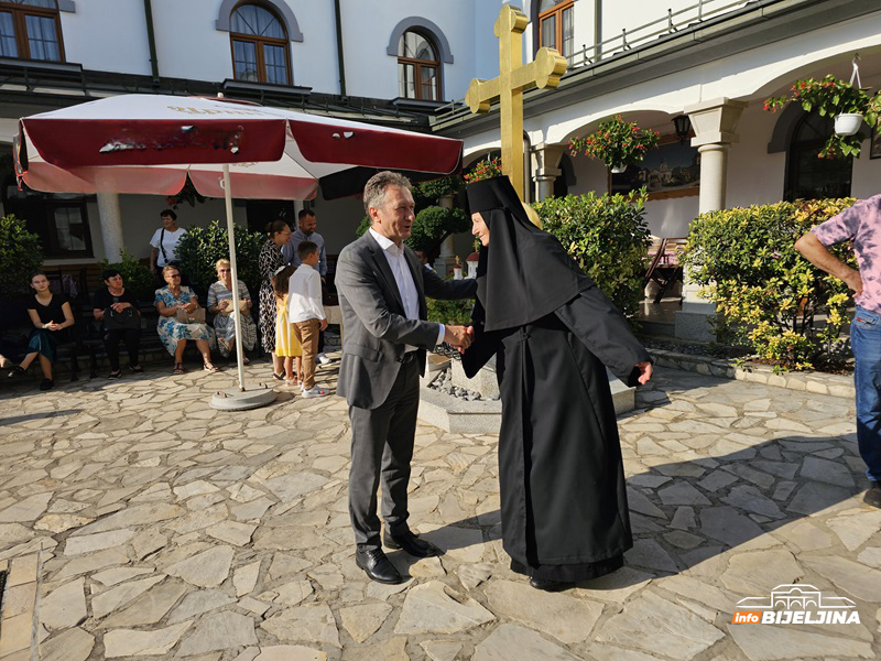 Proslavljena Velika Gospojina u Manastiru Tavna: Svijetli u punoći vjere zadužbina Nemanjića