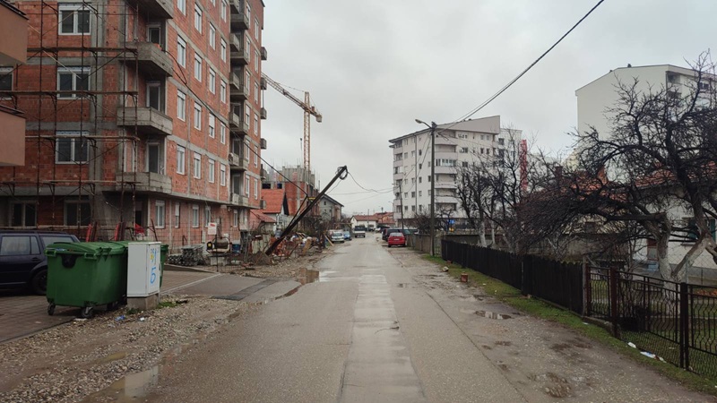 Slučaj zakrivljenog stuba u Bijeljini: Problem će uskoro biti riješen