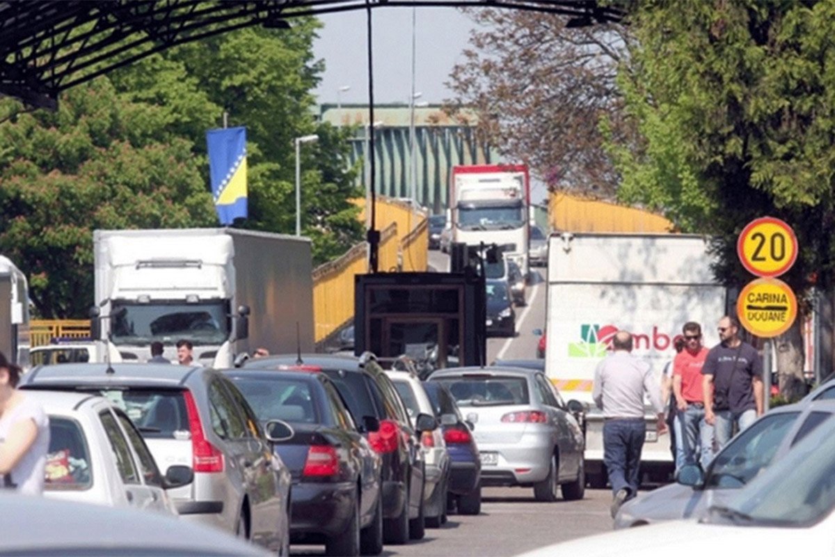 Pojačana frekvencija vozila, posebno na granični prelazima