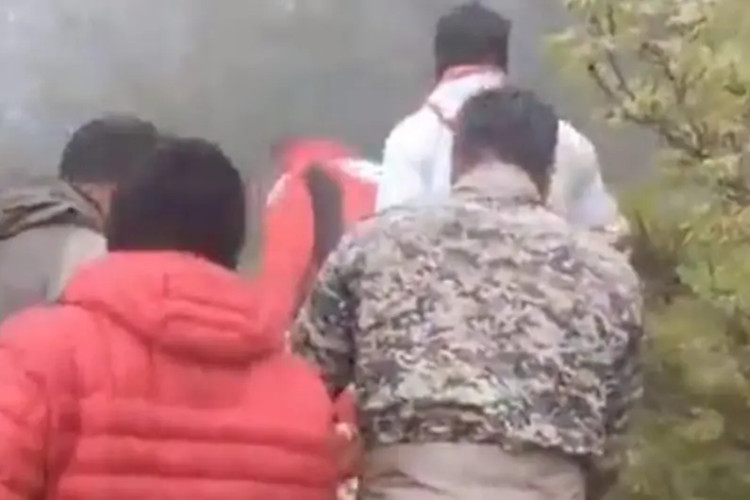 Iz olupine izvučena tijela iranskog predsjednika i ostalih poginulih