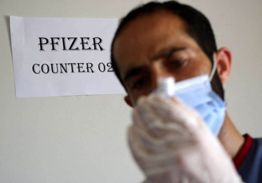 NOVE DOZE U Srbiju stigao novi kontigent Fajzer vakcina