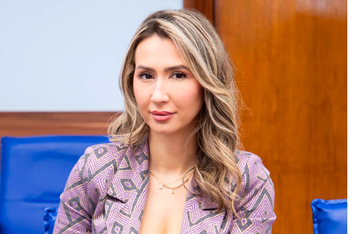 Ko je Mirjana Pajković, političarka čiji su eksplicitni snimci isplivali (FOTO)