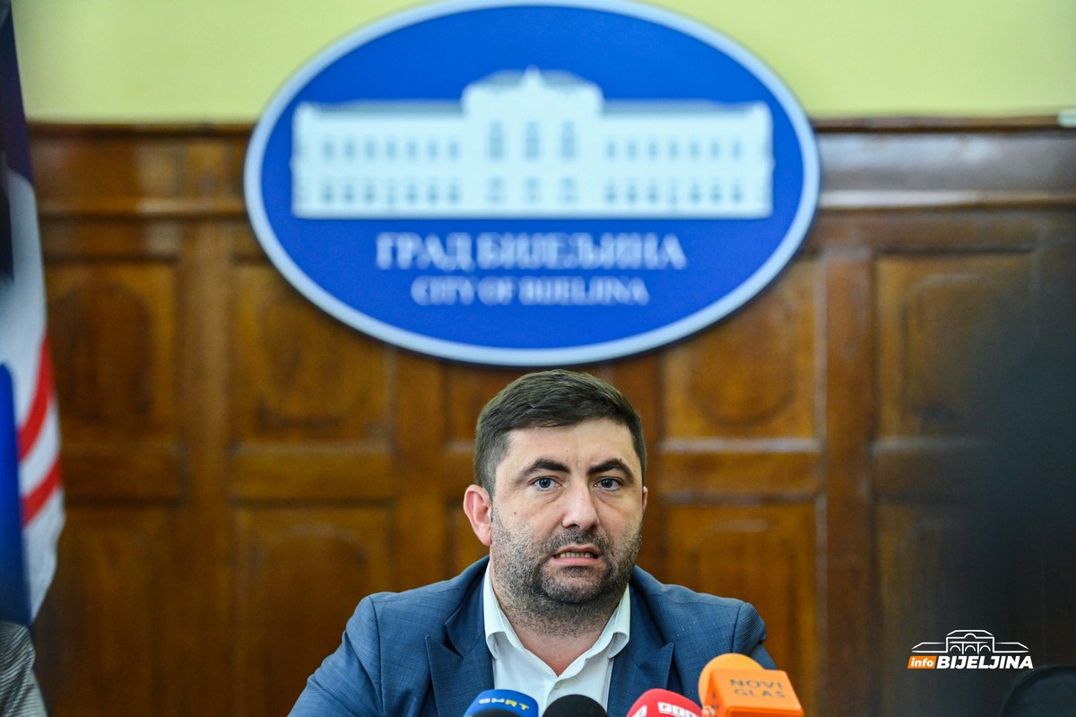 Petrović: Moj otac je iskoristio podsticaje Grada, a ja mirno spavam (FOTO)