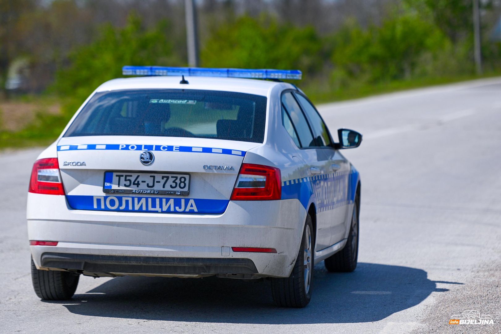 Bijeljina: U nezgodi učestvovale maturantkinje, nema povrijeđenih (FOTO)