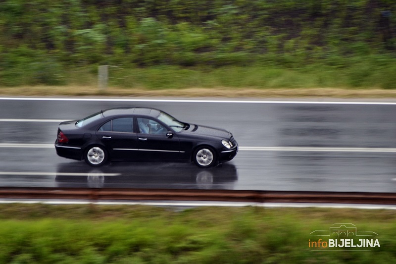 OPREZ SMANJENA VIDLJIVOST, a mogući i odroni