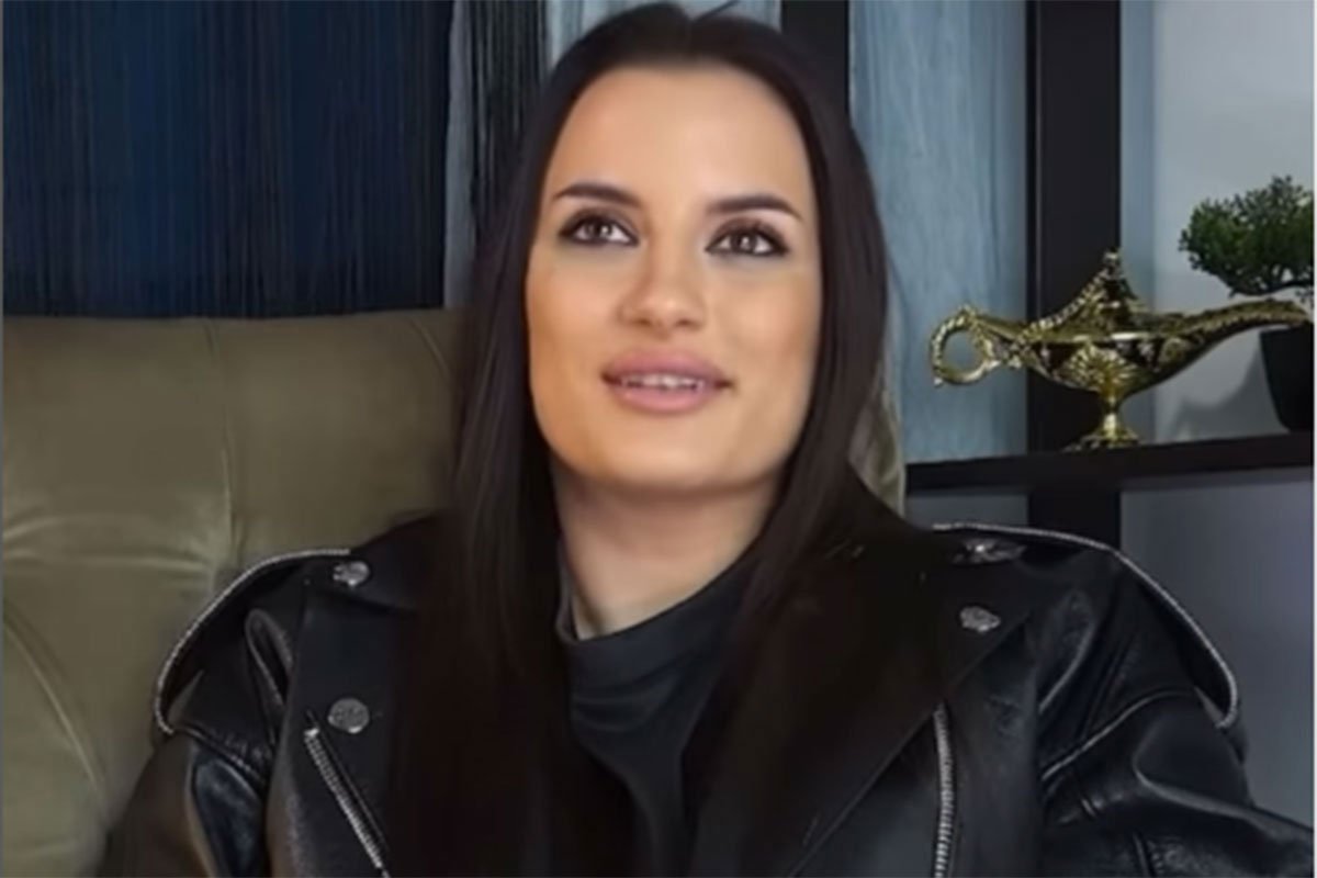 Barbara Bobak satima zarobljena na aerodromu: