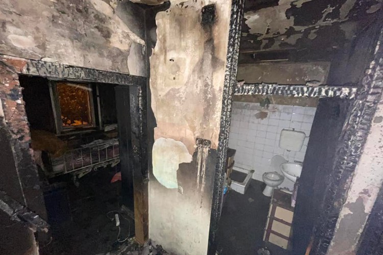 Vatrogasci objavili potresne fotografije kuće u kojoj su stradale sestre (FOTO)