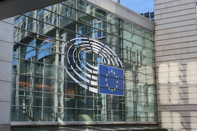 Evropski parlament u centru skandala: Krajnja desnica osumnjičena za zloupotrebu 4,3 miliona evra