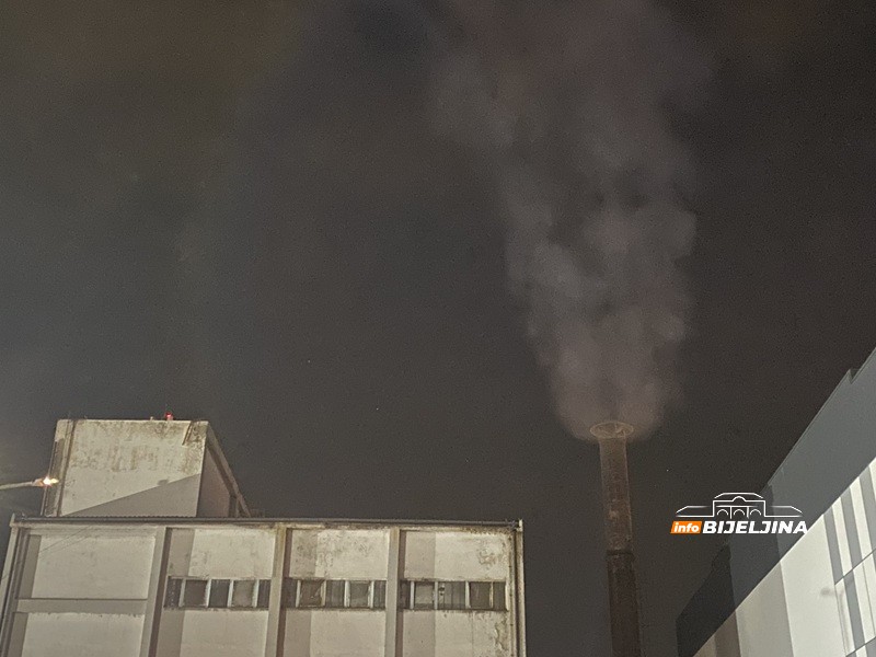 Bijeljinu ponovo guši zagađeni vazduh: Rješenje spominjali godinama, ali nikad nisu realizovali (FOTO)