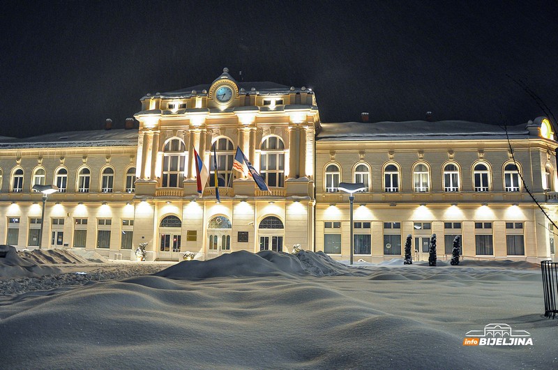 Koja je najveća visina snijega izmjerena u Bijeljini od 1961. do danas? (FOTO)