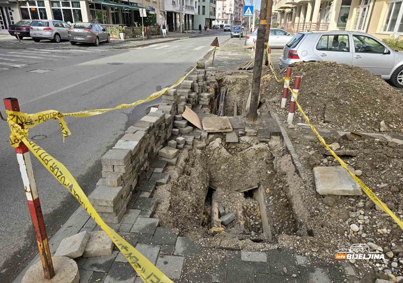 Da li je saniran kvar u Bijeljini: “Radijatori tek prije pola sata postali mlaki” (FOTO)