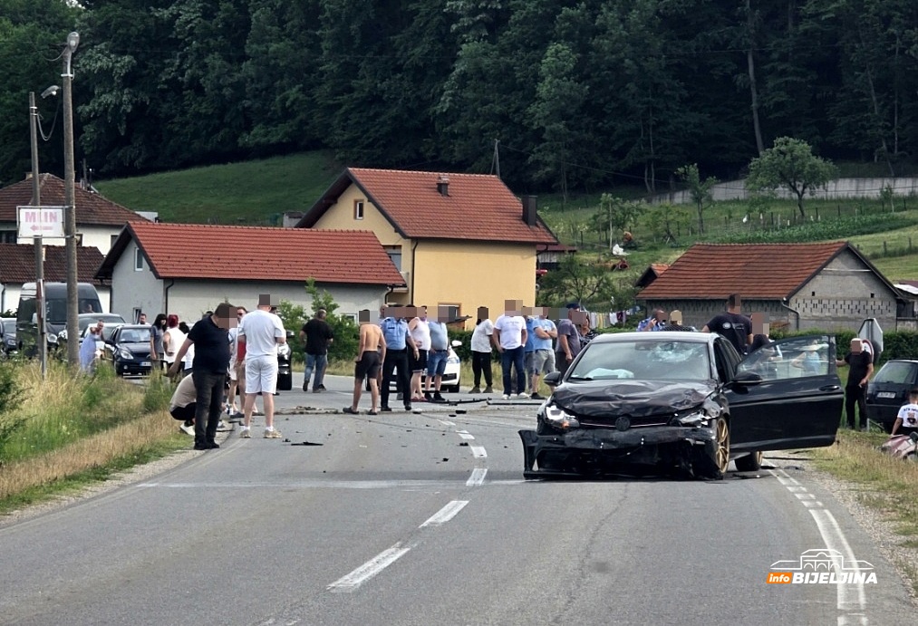 Epilog teške nesreće na putu Bijeljina - Tuzla, poginuo vozač (FOTO)