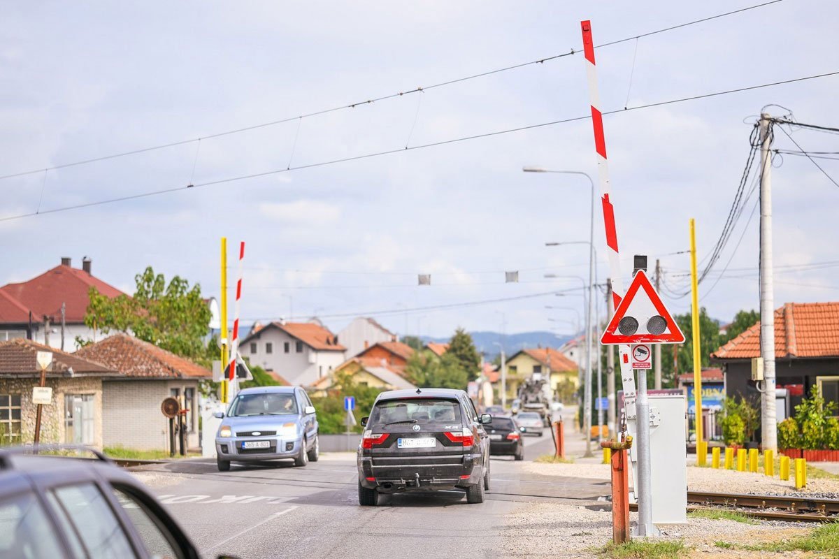 Ponovo polomljen polubranik u banjalučkom naselju 