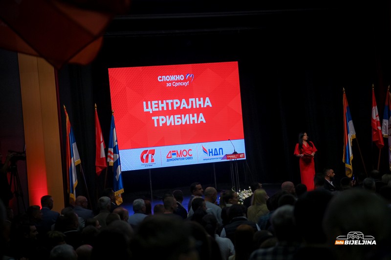 Socijalistička partija održala tribinu u Bijeljini: 