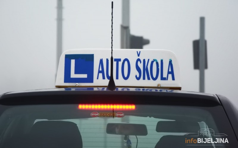 Vozački ispit postaje luksuz: Auto-škole u Bijeljini se suočavaju sa sve manjim brojem kandidata