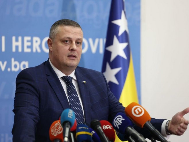 Vojinu Mijatoviću zabrana obavljanja funkcije ministra