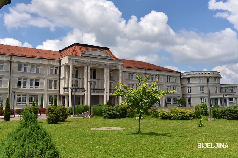 Uskoro počinje DRUGI UPISNI ROK za prvi ciklus studija na Fakultetu poslovne ekonomije u Bijeljini